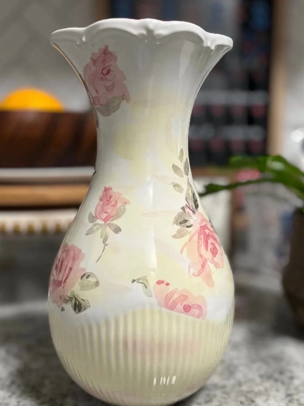 Pfaltzgraff Victoria Park Floral Ceramic Vase Pink Roses Scalloped Rim